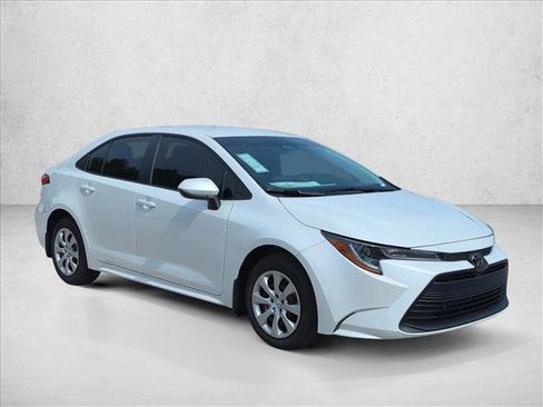 New 2026 Toyota Corolla LE image 3