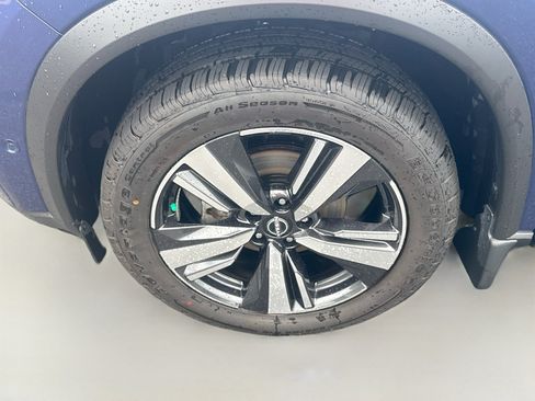 Used 2023 Nissan Rogue SL w/ SL Premium Package AWD/4WD image 32