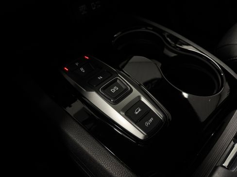 Used 2022 Honda Pilot Touring image 14