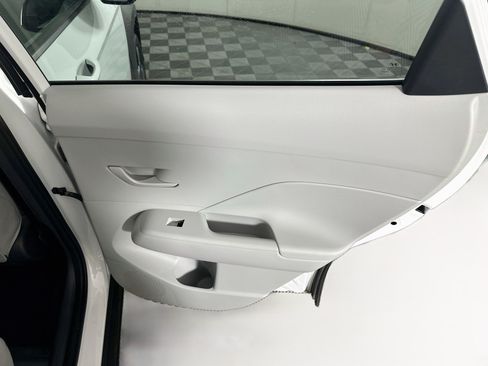Used 2025 Hyundai Kona SEL FWD image 28