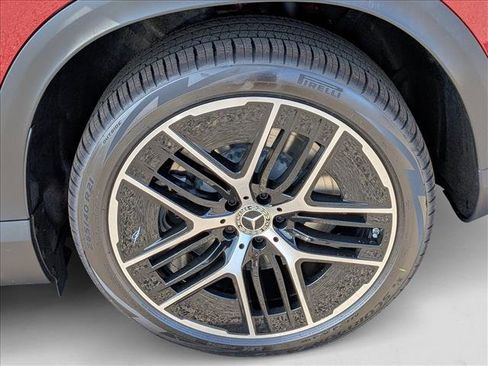 New 2026 Mercedes-Benz EQE 320 4MATIC SUV image 9