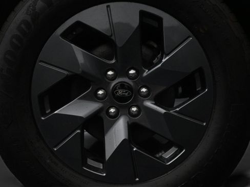 Used 2025 Ford F150 Lightning Flash AWD/4WD image 10