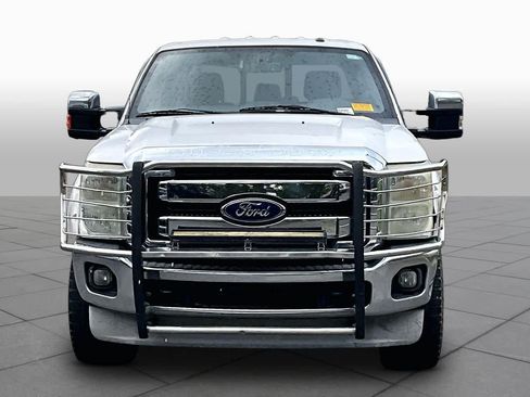 Used 2014 Ford F250 Lariat w/ Lariat Interior Package AWD/4WD image 3