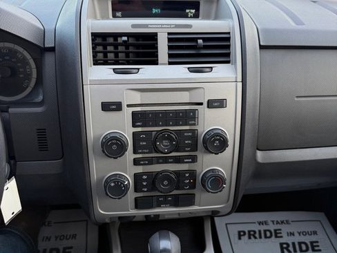 Used 2009 Ford Escape XLT image 16