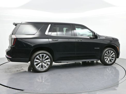 Used 2025 Chevrolet Tahoe High Country w/ Sun And Tow Package image 8