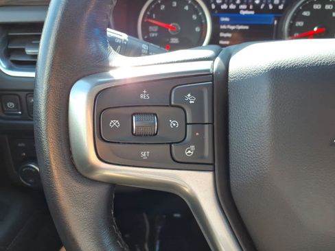 Used 2021 Chevrolet Tahoe Z71 w/ Luxury Package AWD/4WD image 24