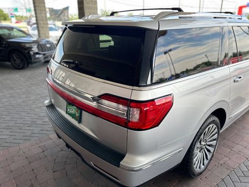 Used 2018 Lincoln Navigator L Reserve w/ Technology Package AWD/4WD image 18