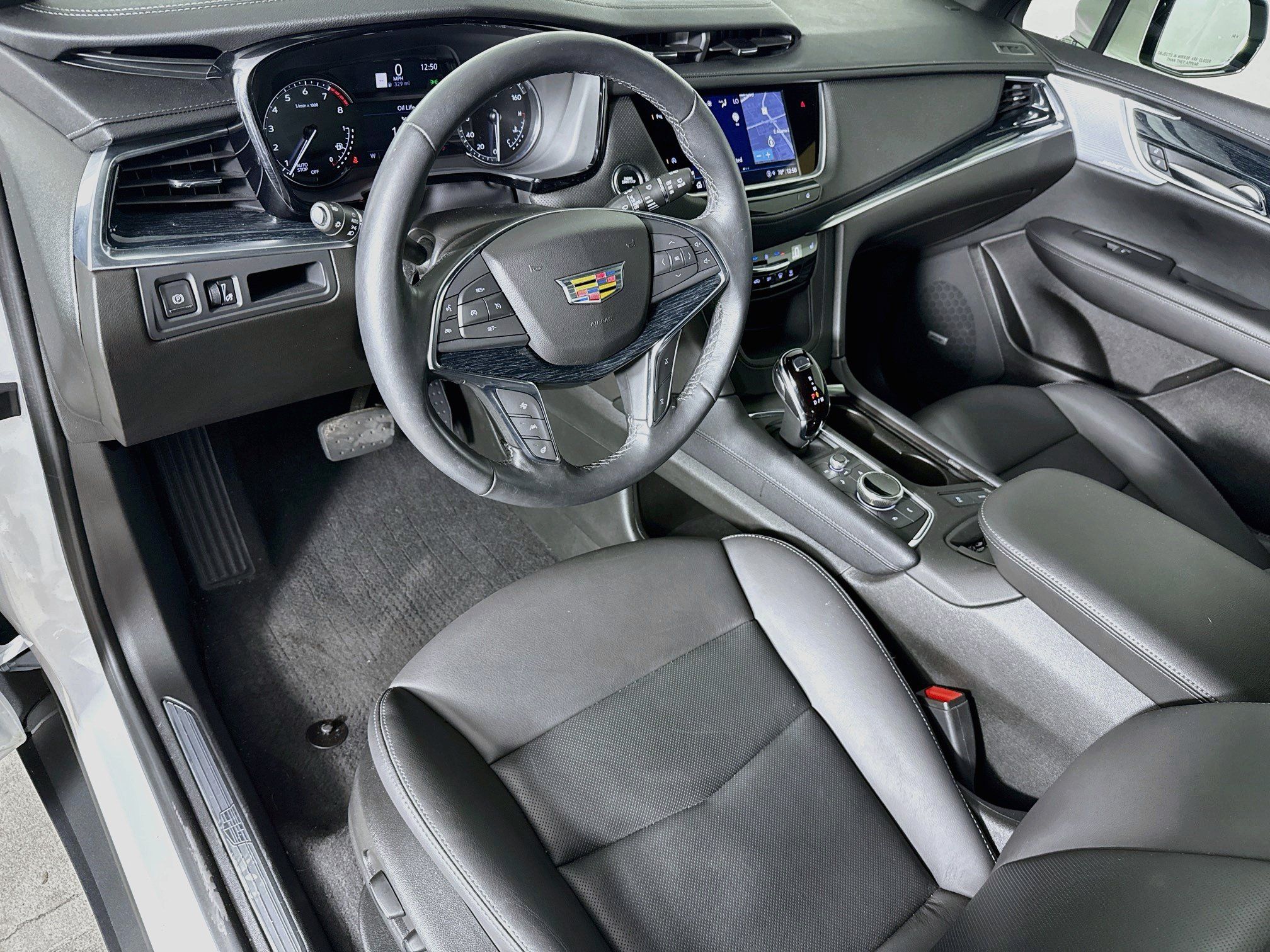 Used 2024 Cadillac XT5 Premium Luxury FWD image 8