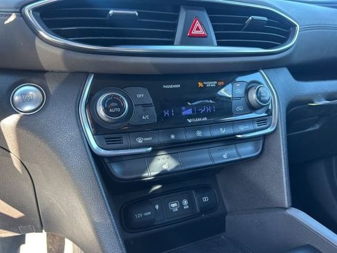 Used 2020 Hyundai Santa Fe SEL w/ Convenience Package image 23