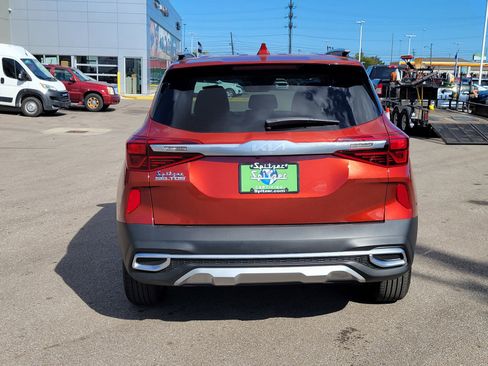 Used 2023 Kia Seltos S image 6