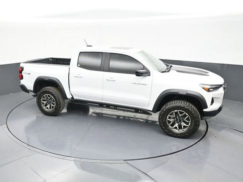 New 2026 Chevrolet Colorado ZR2 w/ Technology Package AWD/4WD image 63