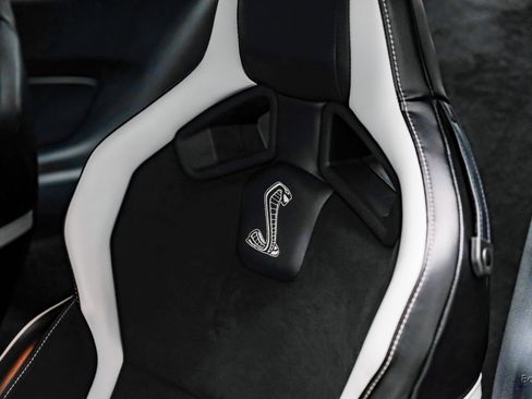 Used 2020 Ford Mustang Shelby GT500 w/ Carbon Fiber Track Pack image 42