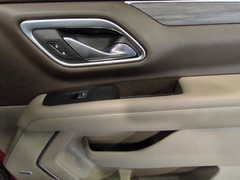 Used 2021 GMC Yukon SLT w/ SLT Luxury Plus Package image 27