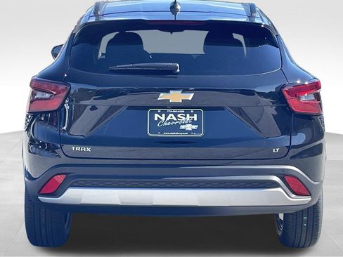 New 2026 Chevrolet Trax LT w/ Driver Confidence Package image 4
