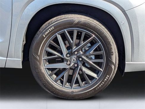 Used 2025 Lexus TX 350 AWD image 11