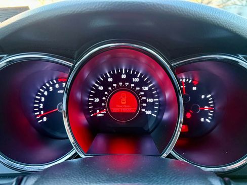 Used 2012 Kia Optima LX image 9