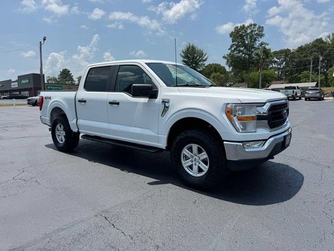 Used 2022 Ford F150 XLT w/ Trailer Tow Package AWD/4WD image 4