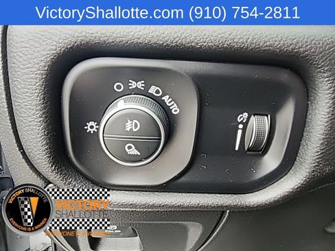 Certified 2021 RAM 1500 Big Horn AWD/4WD image 16