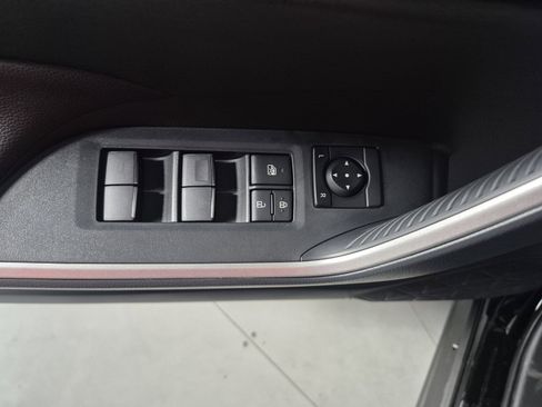 New 2025 Toyota RAV4 XLE image 15