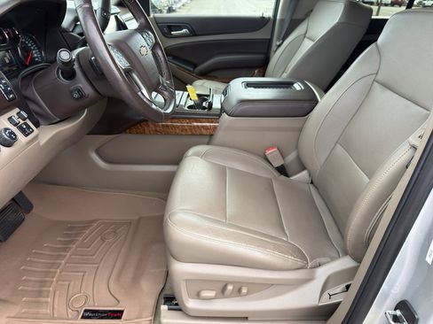 Used 2018 Chevrolet Tahoe Premier image 12