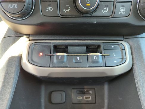 Used 2020 GMC Acadia Denali w/ Technology Package image 31