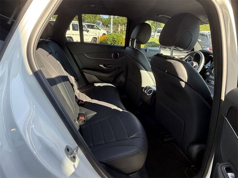 Certified 2022 Mercedes-Benz GLC 300 4MATIC image 31