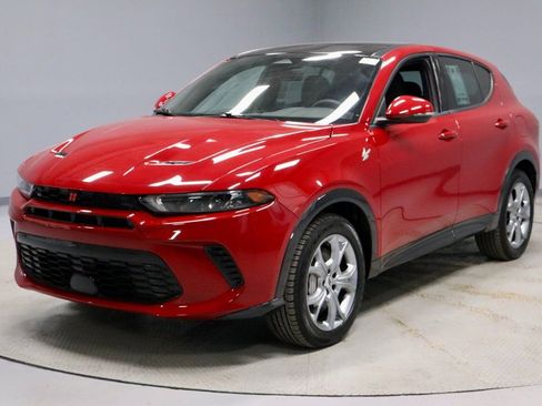 Used 2024 Dodge Hornet R/T Plus image 8