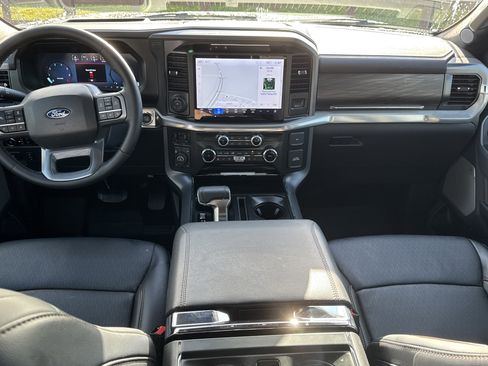 Used 2025 Ford F150 Lariat w/ Equipment Group 502A High image 26