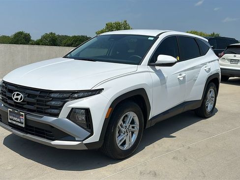 Used 2026 Hyundai Tucson SE FWD image 8