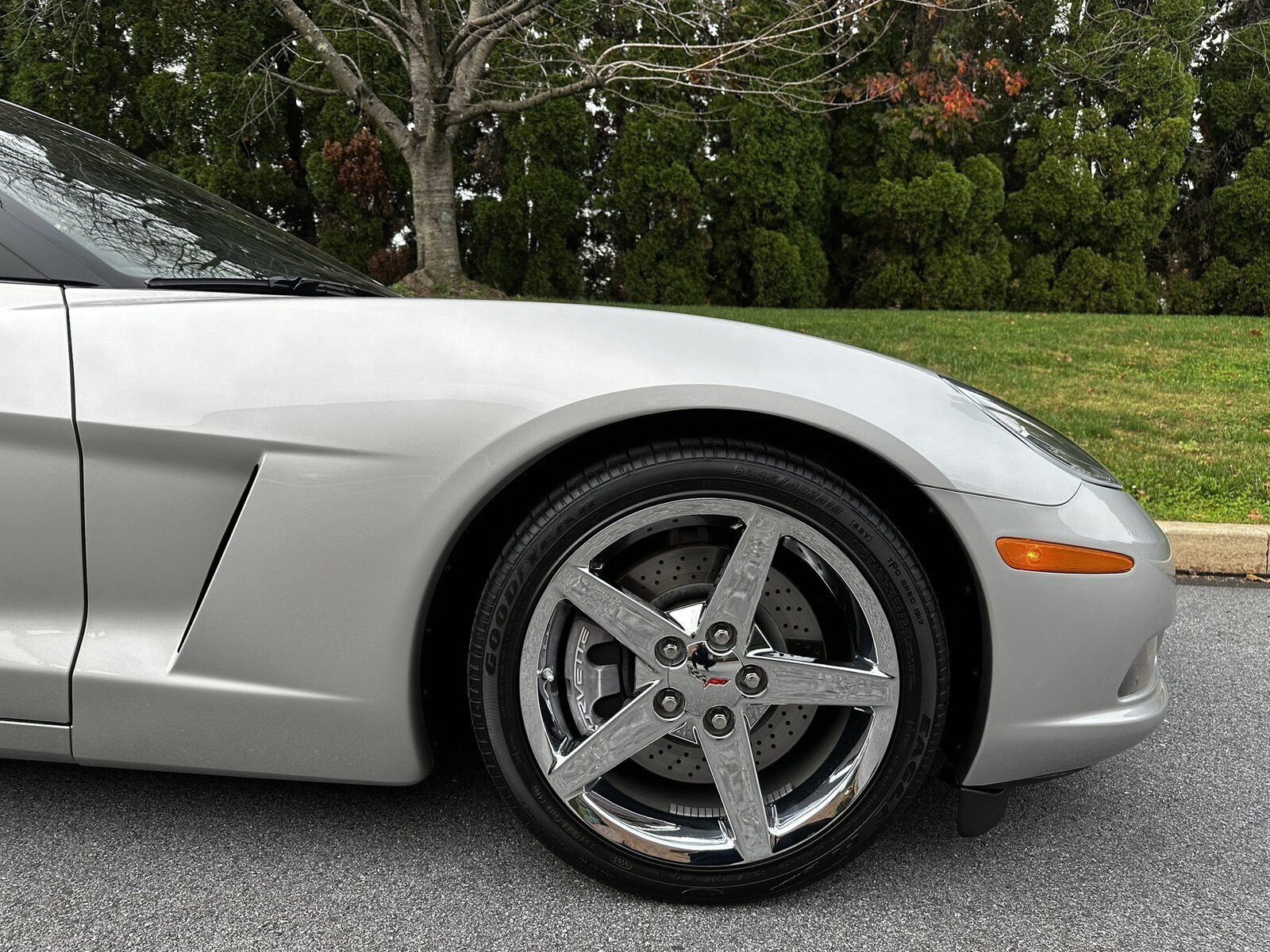 Used 2007 Chevrolet Corvette Convertible w/ Preferred Equipment Group RWD image 57