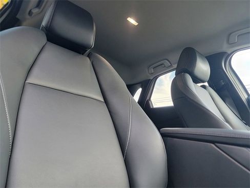 Used 2023 MAZDA CX-30 AWD 2.5 S w/ Preferred Package image 17