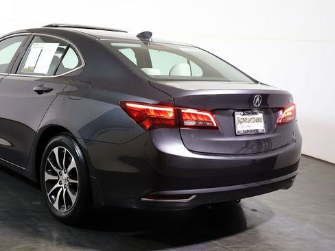 Used 2015 Acura TLX FWD image 11