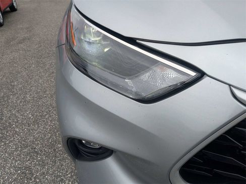 Used 2024 Toyota Highlander XLE image 7