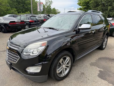 Used 2016 Chevrolet Equinox LTZ w/ Enhanced Convenience Package FWD image 2