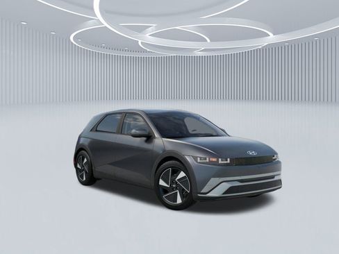 New 2026 Hyundai Ioniq 5 SEL image 2