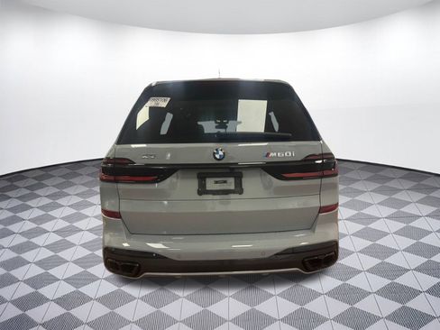 Certified 2025 BMW X7 M60i image 9