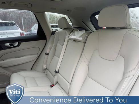 New 2026 Volvo XC60 T8 Ultra w/ Protection Package Premier image 14
