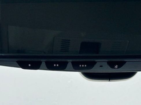 New 2026 Volkswagen Taos SE AWD/4WD image 38