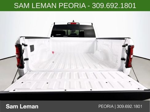 New 2026 RAM 1500 Express AWD/4WD image 23