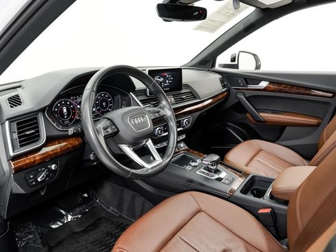 Used 2018 Audi Q5 Prestige w/ Prestige Package AWD/4WD image 4