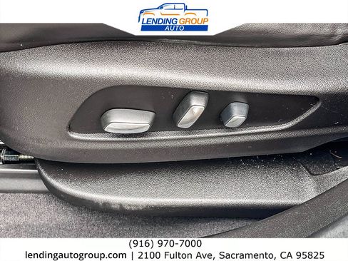 Used 2018 Cadillac XT5 Luxury w/ Driver Awareness Package image 20