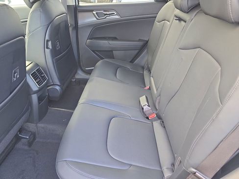 New 2026 Kia Sportage EX AWD/4WD image 17