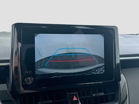 Used 2024 Toyota Corolla LE FWD image 23