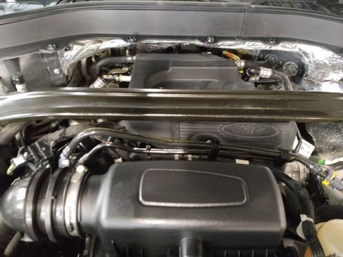Used 2020 Ford Explorer Limited RWD image 30