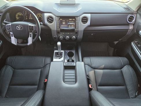 Used 2020 Toyota Tundra SR5 w/ SR5 Upgrade Package image 27