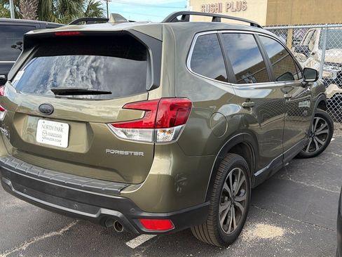 Used 2023 Subaru Forester Limited image 5