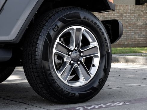 Used 2022 Jeep Wrangler Unlimited Sahara w/ Cold Weather Group image 70