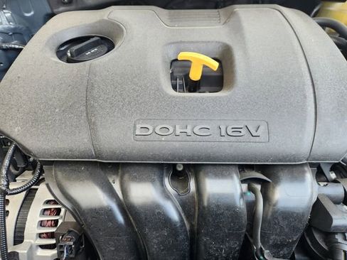 Used 2025 Kia Soul LX FWD image 31