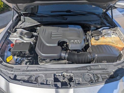 Used 2015 Chrysler 300 S w/ 300S Premium Group RWD image 29