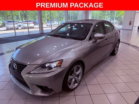 Used 2014 Lexus IS 350 w/ Navigation Package RWD image 3